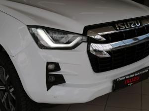 Isuzu D-Max 3.0TD double cab LSE 4x4 - Image 9
