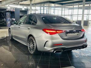 Mercedes-Benz C-Class C200 Avantgarde - Image 14