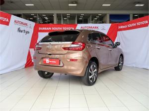 Toyota Starlet 1.5 XR manual - Image 2