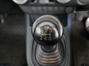 Toyota Hilux 2.4GD single cab S (aircon) - Image 9