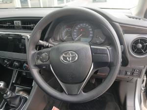 Toyota Corolla Quest 1.8 Plus manual - Image 8