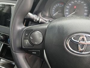 Toyota Corolla Quest 1.8 Plus manual - Image 9