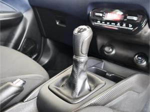 Toyota Starlet 1.5 Xi - Image 9