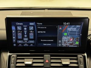 Toyota Land Cruiser 300 3.3D GR-Sport - Image 12