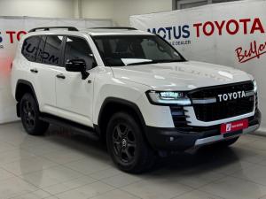 Toyota Land Cruiser 300 3.3D GR-Sport - Image 1
