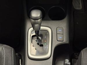 Toyota Hilux 2.8GD-6 double cab Raider auto - Image 11