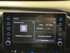 Toyota Hilux 2.8GD-6 double cab Raider auto - Image 12