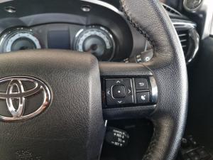 Toyota Hilux 2.8GD-6 double cab 4x4 Legend 50 - Image 9