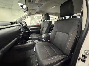 Toyota Hilux 2.4GD-6 double cab 4x4 Raider X auto - Image 7