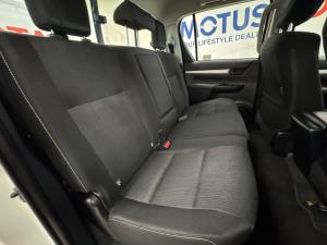 Toyota Hilux 2.4GD-6 double cab 4x4 Raider X auto - Image 15