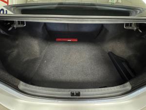 Toyota Corolla 1.4D-4D Prestige - Image 13