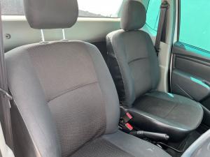 Nissan NP200 1.6i - Image 12