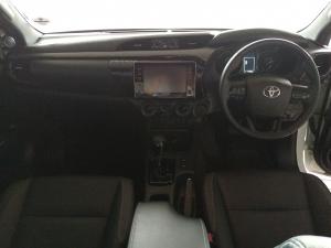 Toyota Hilux 2.8GD-6 Xtra cab Legend auto - Image 6