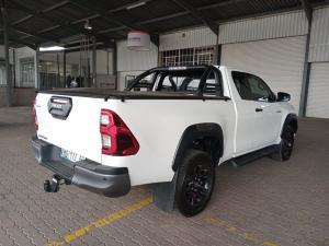 Toyota Hilux 2.8GD-6 Xtra cab Legend auto - Image 2