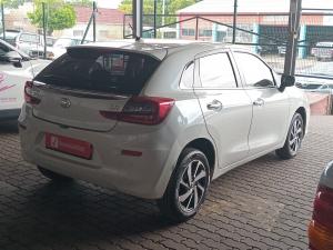 Toyota Starlet 1.5 XR auto - Image 2