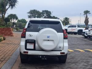 Toyota Land Cruiser Prado 4.0 VX-L - Image 5