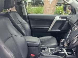 Toyota Land Cruiser Prado 4.0 VX-L - Image 7