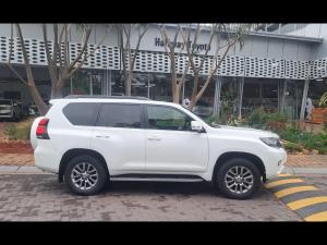 Toyota Land Cruiser Prado 4.0 VX-L - Image 3