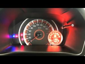 Toyota Vitz 1.0 XR auto - Image 9