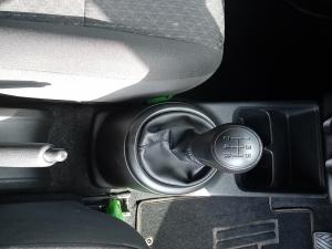 Toyota Vitz 1.0 - Image 12