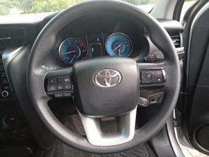 Toyota Fortuner 2.4GD-6 4x4 - Image 8