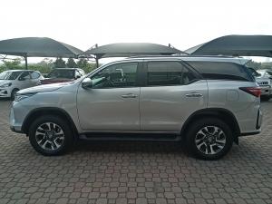 Toyota Fortuner 2.4GD-6 4x4 - Image 22