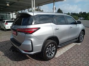 Toyota Fortuner 2.4GD-6 4x4 - Image 2