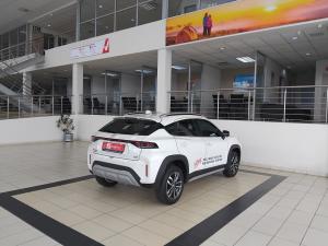 Toyota Starlet Cross 1.5 XR manual - Image 2