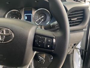 Toyota Hilux 2.4 GD-6 RB Raider automaticE/CAB - Image 10