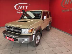 Toyota Landcruiser 76 4.5D V8 S/W - Image 8