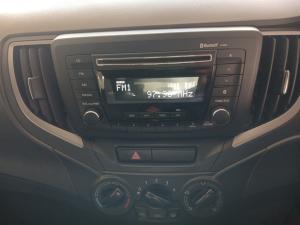 Toyota Starlet 1.4 Xi - Image 13