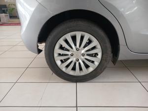 Toyota Starlet 1.4 Xi - Image 19