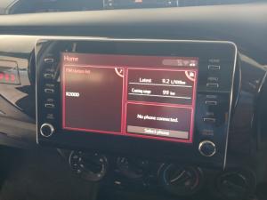 Toyota Hilux 2.4 GD-6 Raider X 4X4 automaticD/C - Image 14