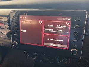 Toyota Hilux 2.4 GD-6 Raider X 4X4 automaticD/C - Image 15