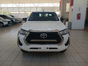 Toyota Hilux 2.4 GD-6 Raider X 4X4 automaticD/C - Image 4