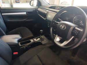 Toyota Hilux 2.4 GD-6 Raider X 4X4 automaticD/C - Image 7