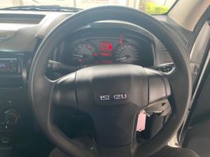 Isuzu D-MAX 250 HO Fleetside Safety S/C - Image 8