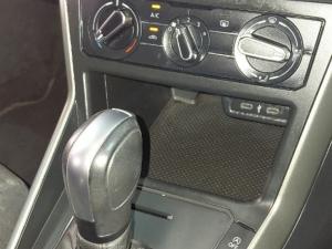 Volkswagen Polo 1.0 TSI Comfortline DSG - Image 10