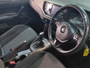 Volkswagen Polo 1.0 TSI Comfortline DSG - Image 8