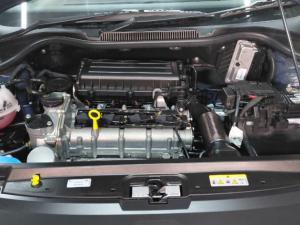 Volkswagen Polo Vivo 1.6 Style - Image 19