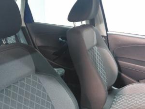 Volkswagen Polo Vivo 1.6 Style - Image 7