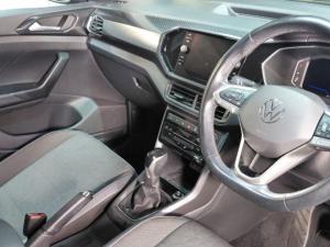 Volkswagen T-CROSS 1.5 TSI R-LINE DSG - Image 8