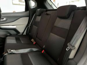 Nissan Magnite 1.0T Acenta CVT - Image 12