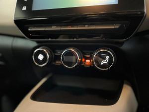 Nissan Magnite 1.0T Acenta CVT - Image 20