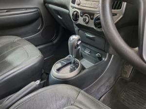 Hyundai i20 1.4 Fluid auto - Image 12