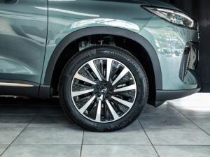Chery Tiggo 8 1.5T CSH Plug-In Hybrid Apex - Image 5