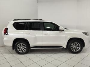 Toyota Land Cruiser Prado 3.0DT VX-L - Image 6