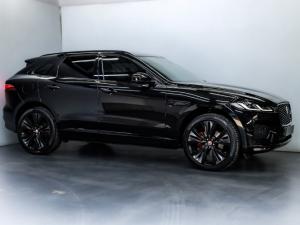 Jaguar F-Pace D200 AWD R-Dynamic SE - Image 2