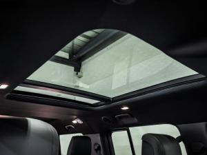 Land Rover Defender 130 D300 X - Image 21