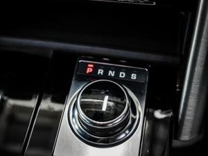 Land Rover Discovery HSE Td6 - Image 10